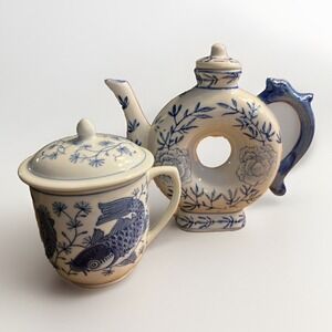 Vintage Chinoiserie Donut Teapot Blue And White And Sugar Bol/mug With Lid
